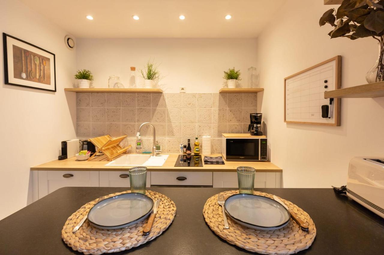 La Vague - Breath Of Freshness In Center Of Honfleur - Free Parking 550M Apartment Luaran gambar