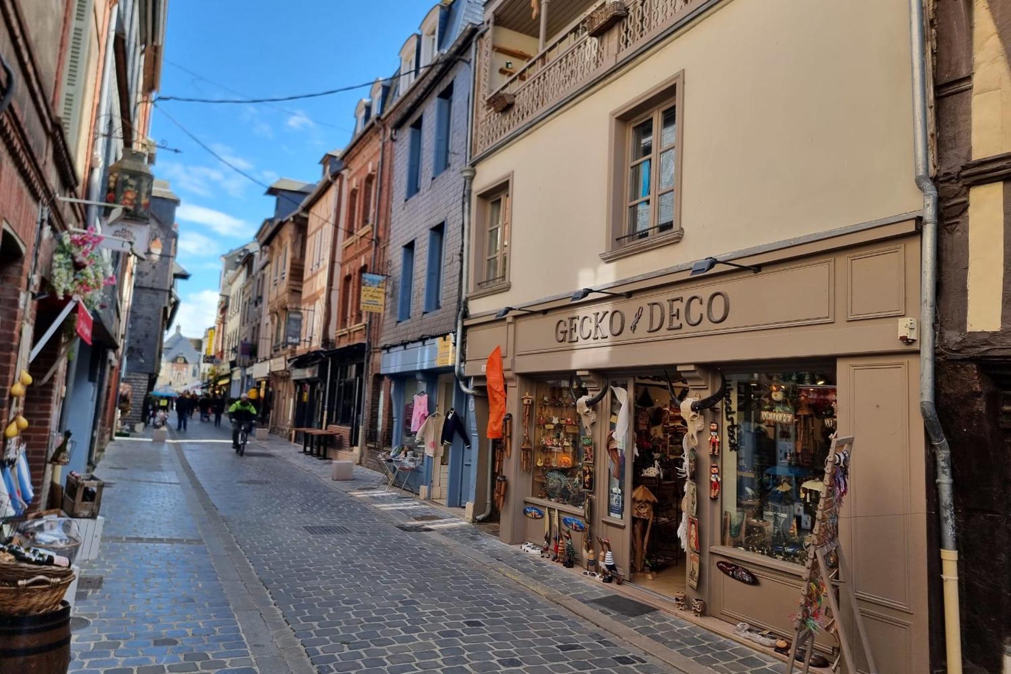 La Vague - Breath Of Freshness In Center Of Honfleur - Free Parking 550M Apartment Luaran gambar